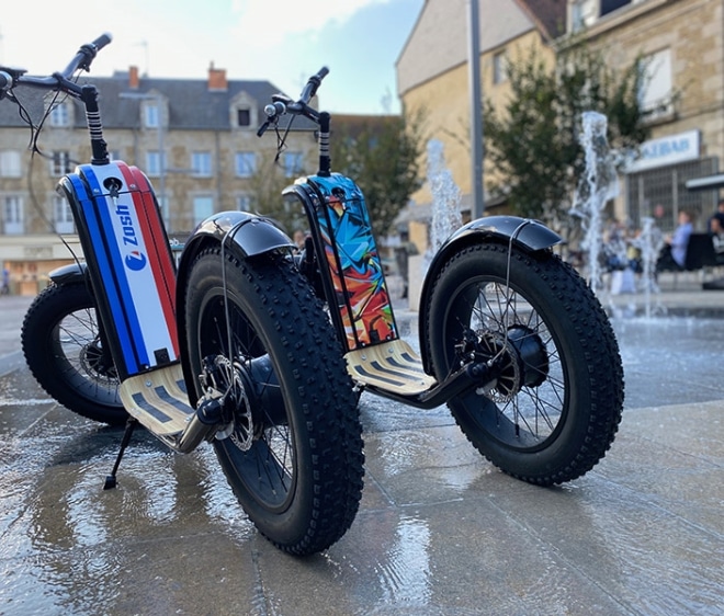 Unique and already inimitable… the new all-terrain scooter Zosh uses all its charms